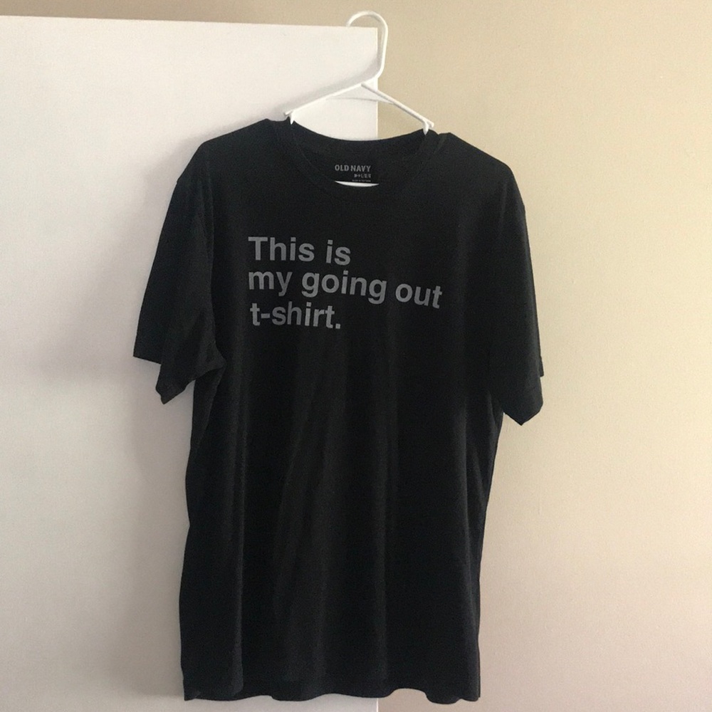 Old navy graphic tee black shirt white graphic